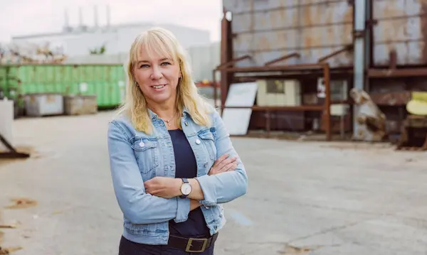 Porträtfoto von Anja Sauther